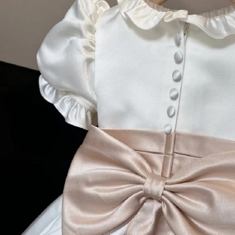 Elegant dress for the little princess