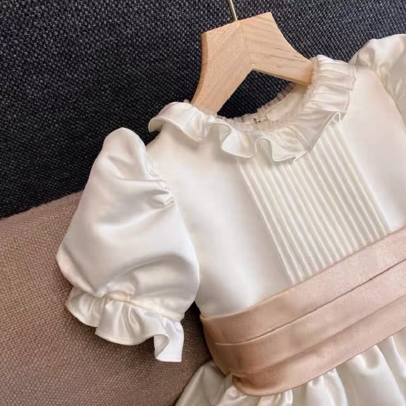 Elegant dress for the little princess